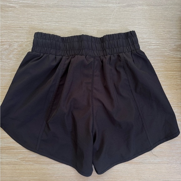 Grand Running Club GRC women’s black athletic elastic waist shorts size XL - Picture 2 of 4
